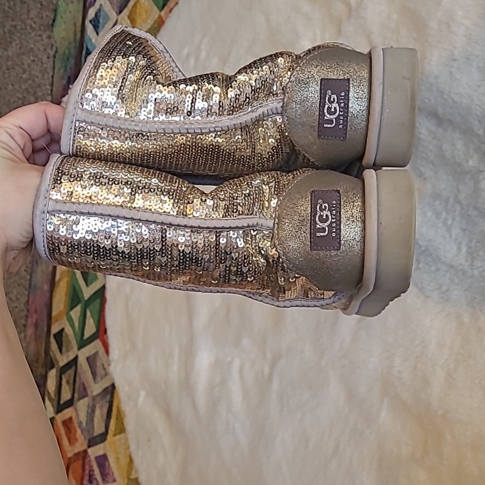 UGG Gold Sequin Boots Classic Short Sherling Womens 10 - Picture 5 of 11